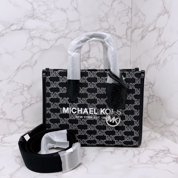 Michael Kors Handbags - Michael Kors Mirella small shopper